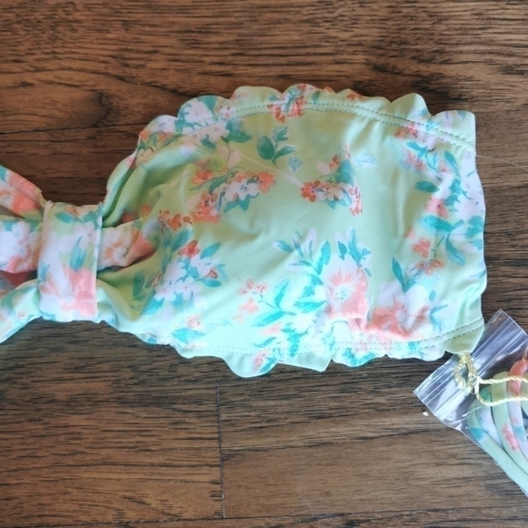 𝅺la Hearts Bikini Top Bandeau Green Floral New Medium M - Picture 2 of 4